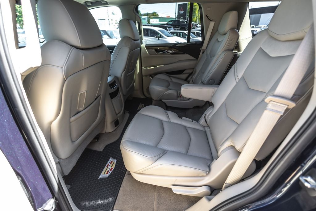 2020 Cadillac Escalade Luxury