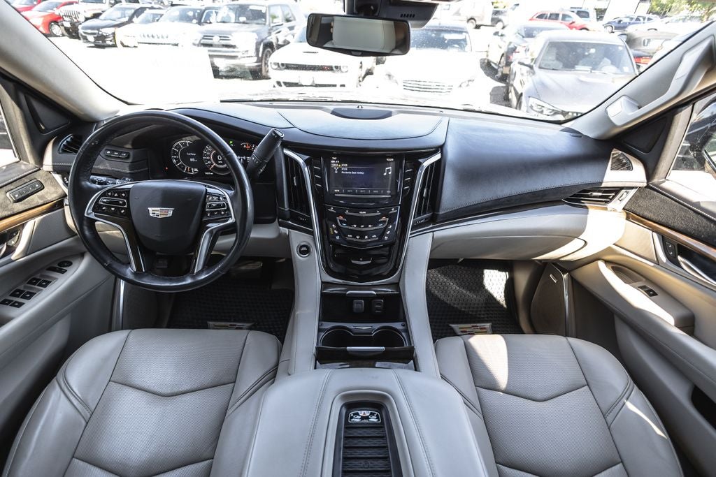 2020 Cadillac Escalade Luxury
