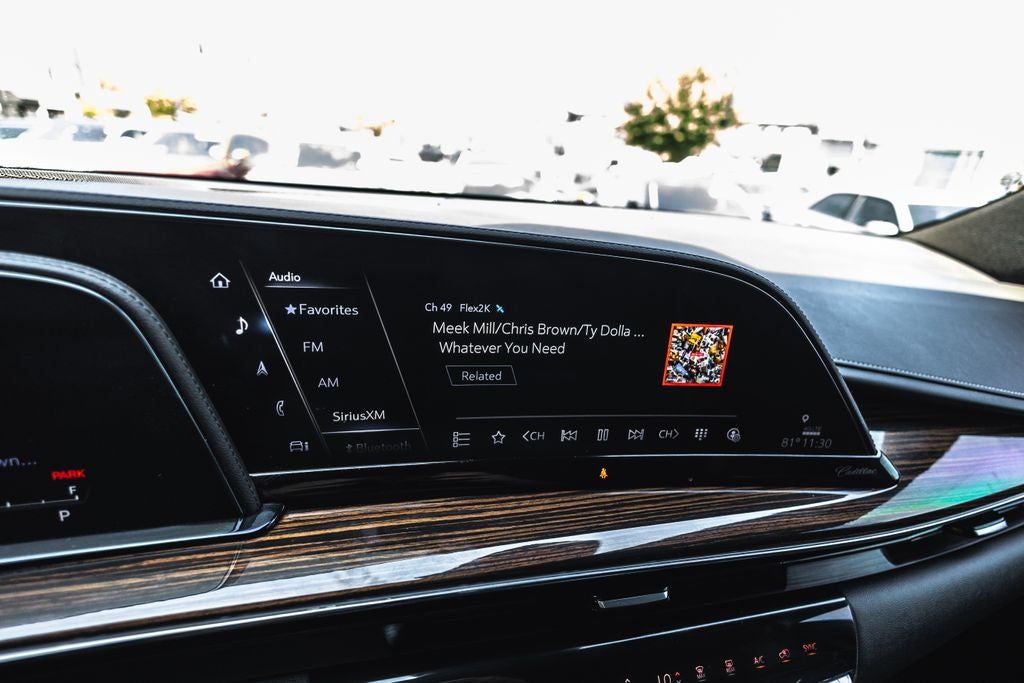 2022 Cadillac Escalade Premium Luxury