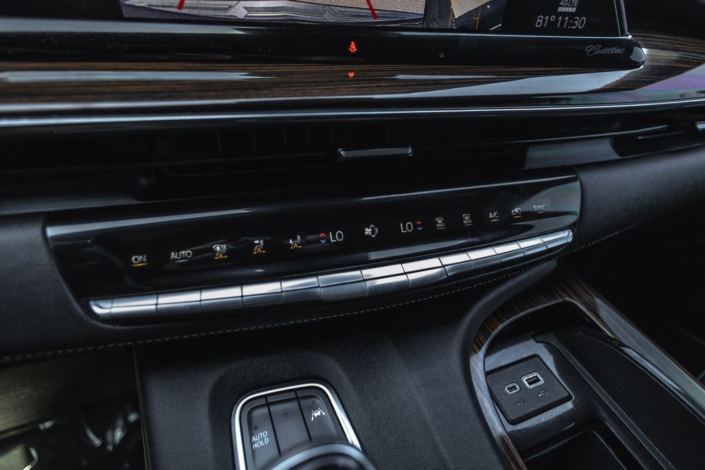 2022 Cadillac Escalade Premium Luxury