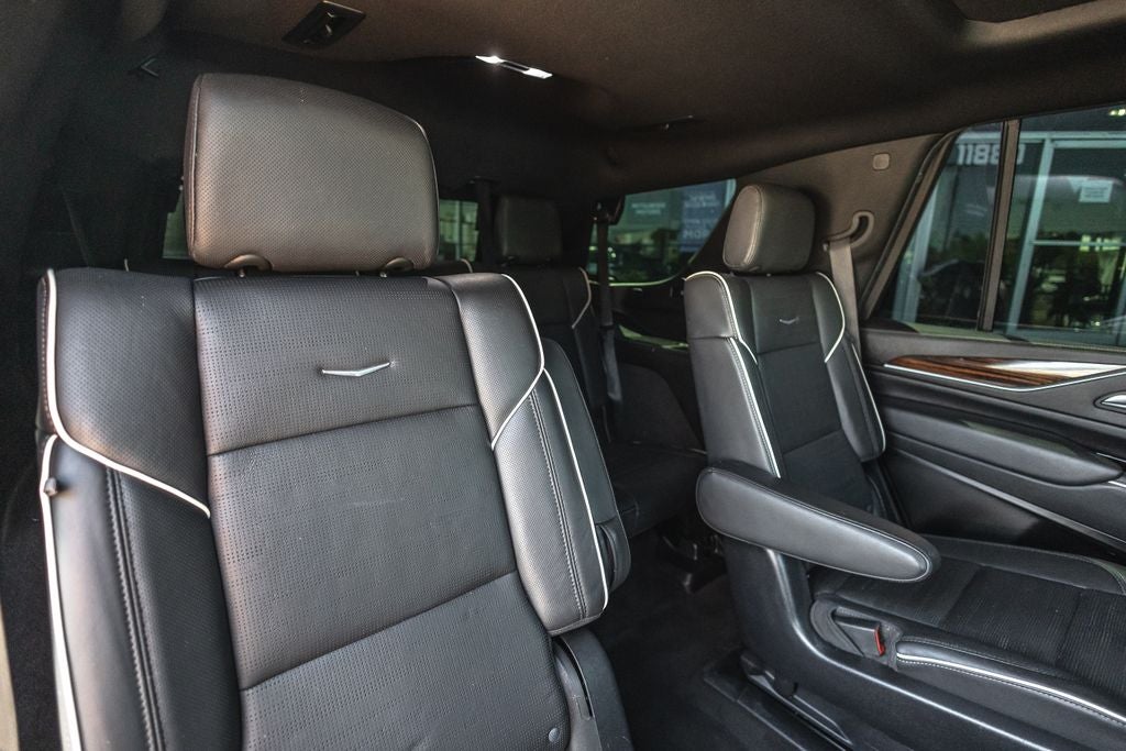 2022 Cadillac Escalade Premium Luxury