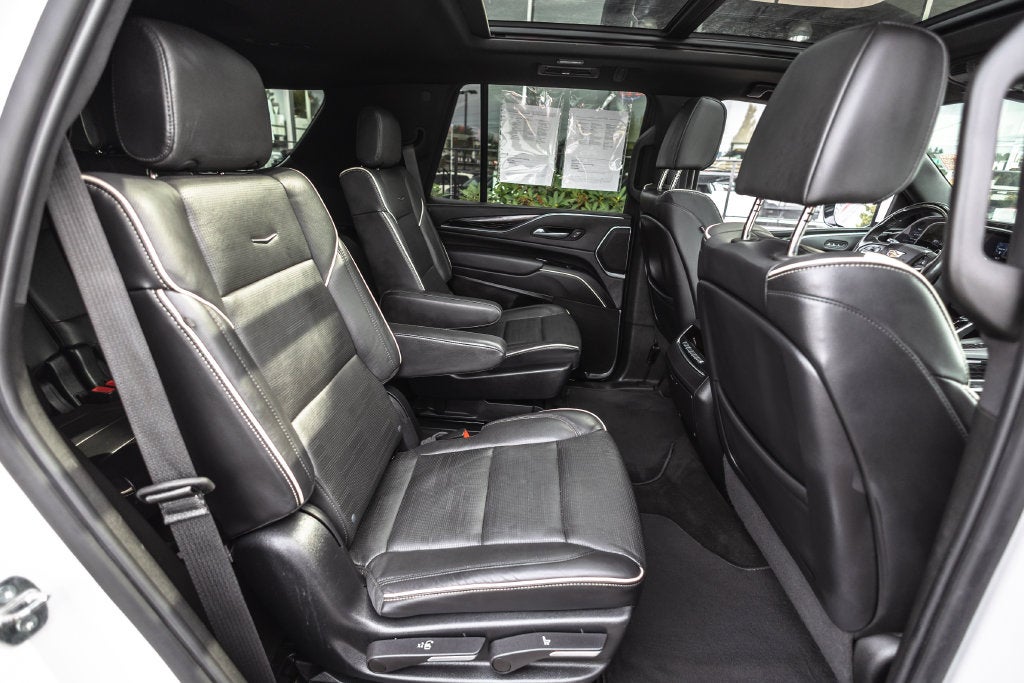 2023 Cadillac Escalade Sport