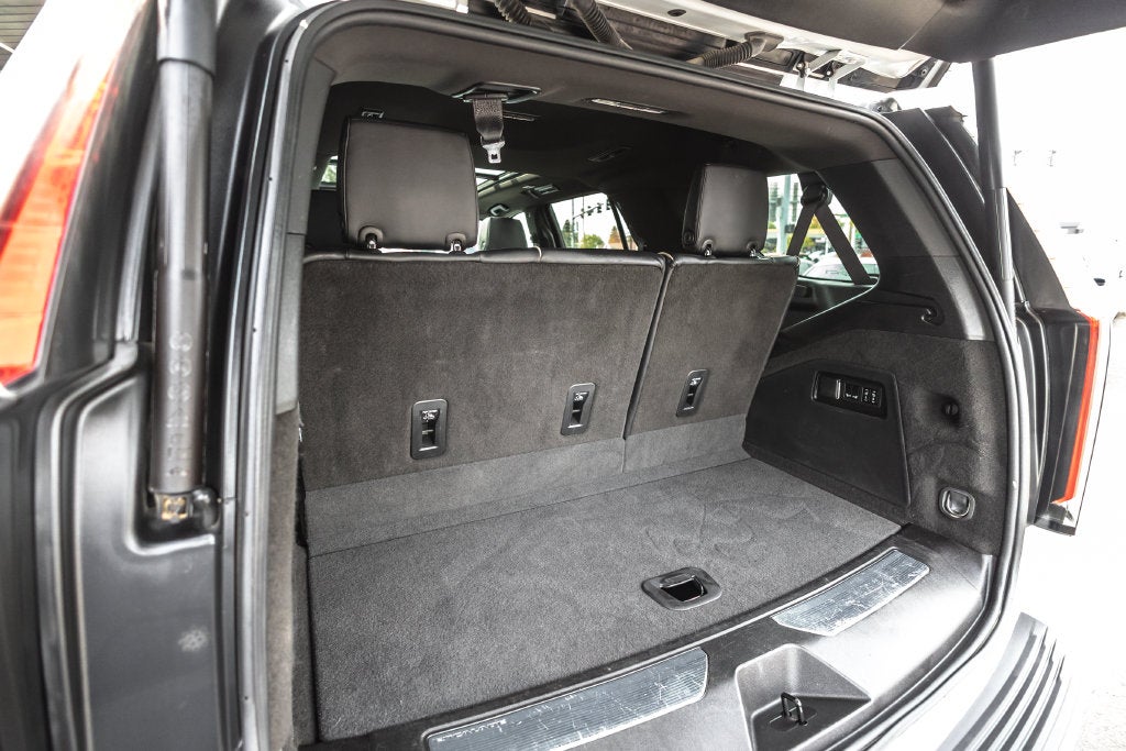 2023 Cadillac Escalade Sport
