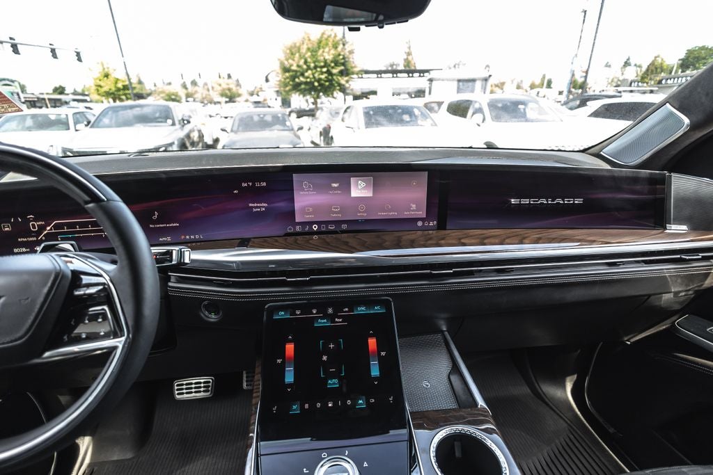2025 Cadillac Escalade Sport Platinum