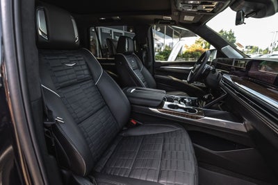 2025 Cadillac Escalade Sport Platinum