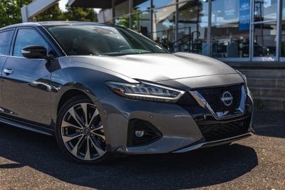 2023 Nissan Maxima Platinum
