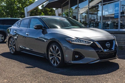 2023 Nissan Maxima Platinum