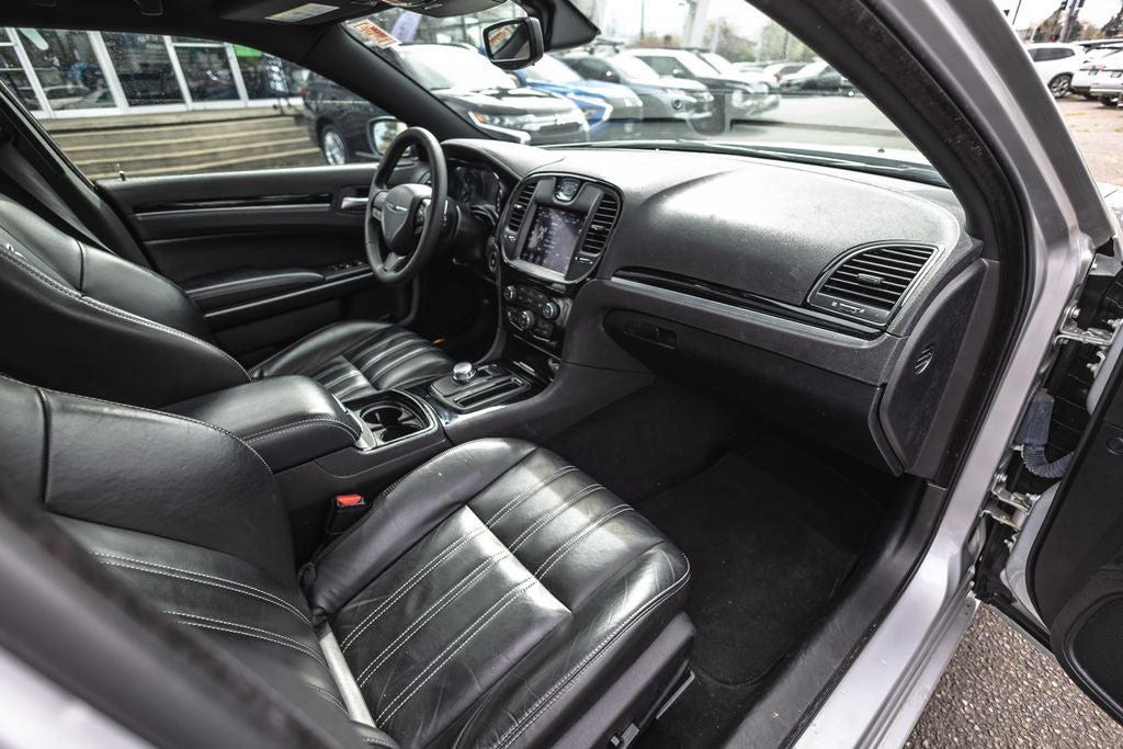 2023 Chrysler 300 S
