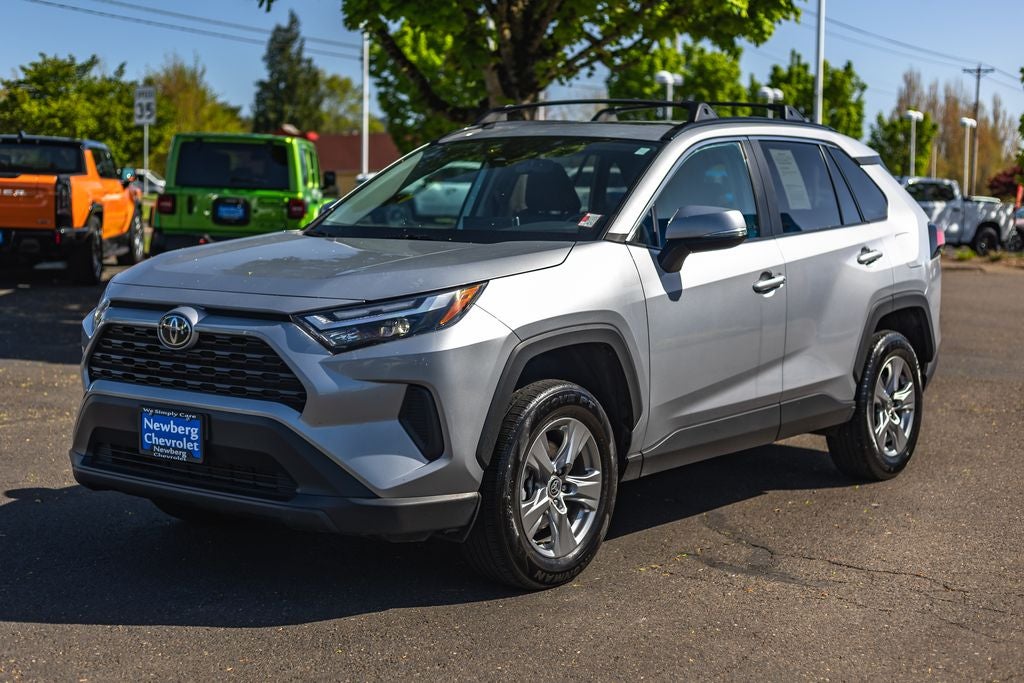 2024 Toyota RAV4 XLE
