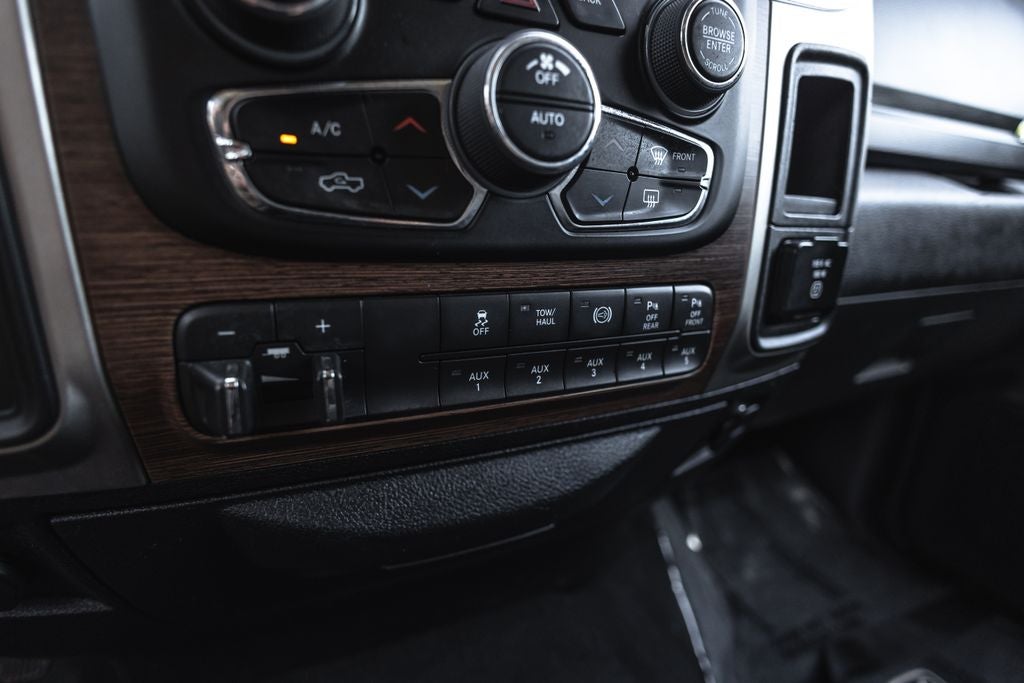 2017 RAM 3500 Laramie