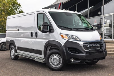 2025 RAM ProMaster 2500 Base