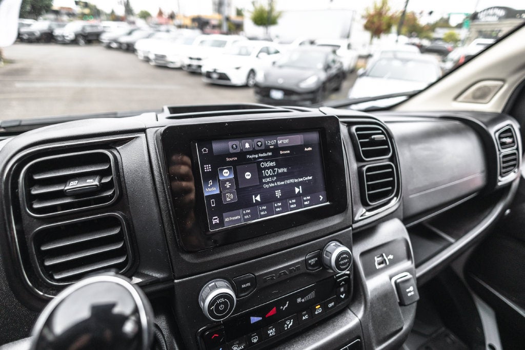 2025 RAM ProMaster 2500 Base