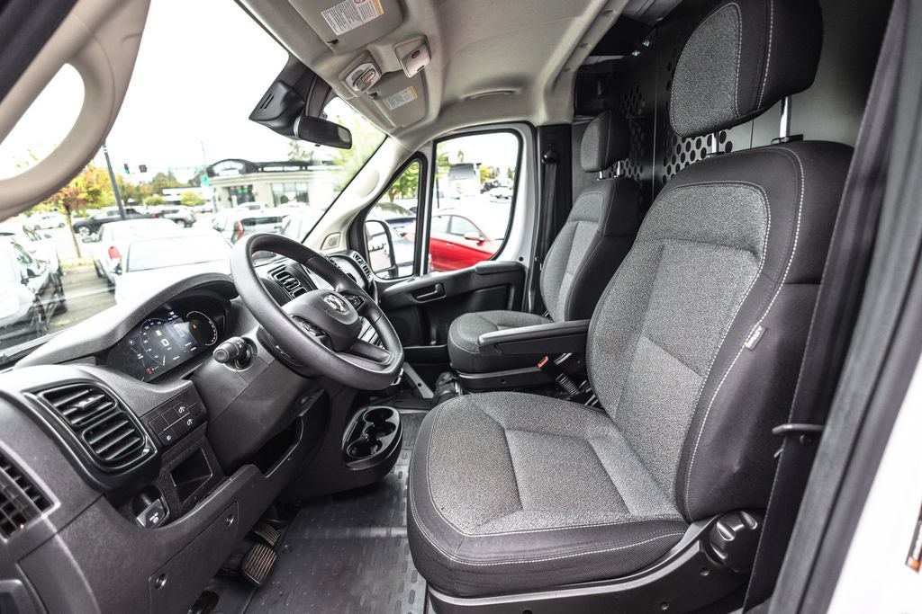 2025 RAM ProMaster 2500 Base