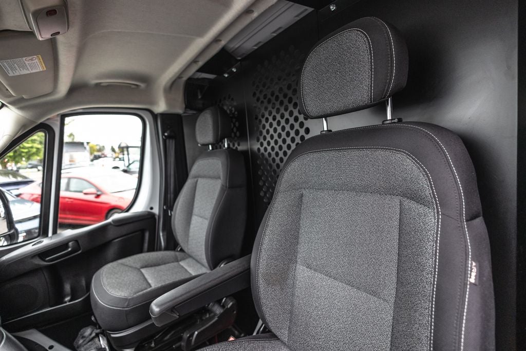 2025 RAM ProMaster 2500 Base