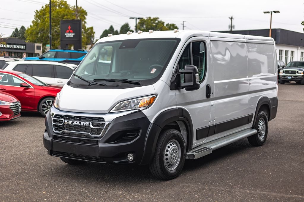2025 RAM ProMaster 2500 Base