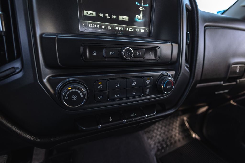 2018 Chevrolet Silverado 1500 Custom