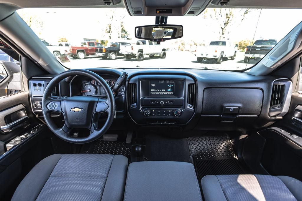 2018 Chevrolet Silverado 1500 Custom