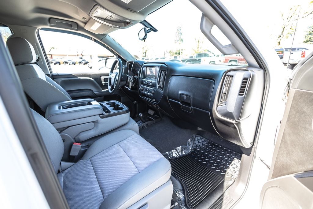 2018 Chevrolet Silverado 1500 Custom