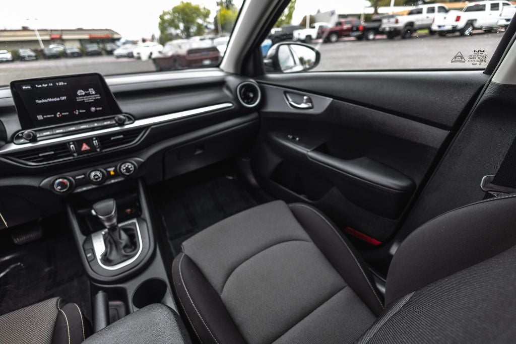 2024 Kia Forte LXS