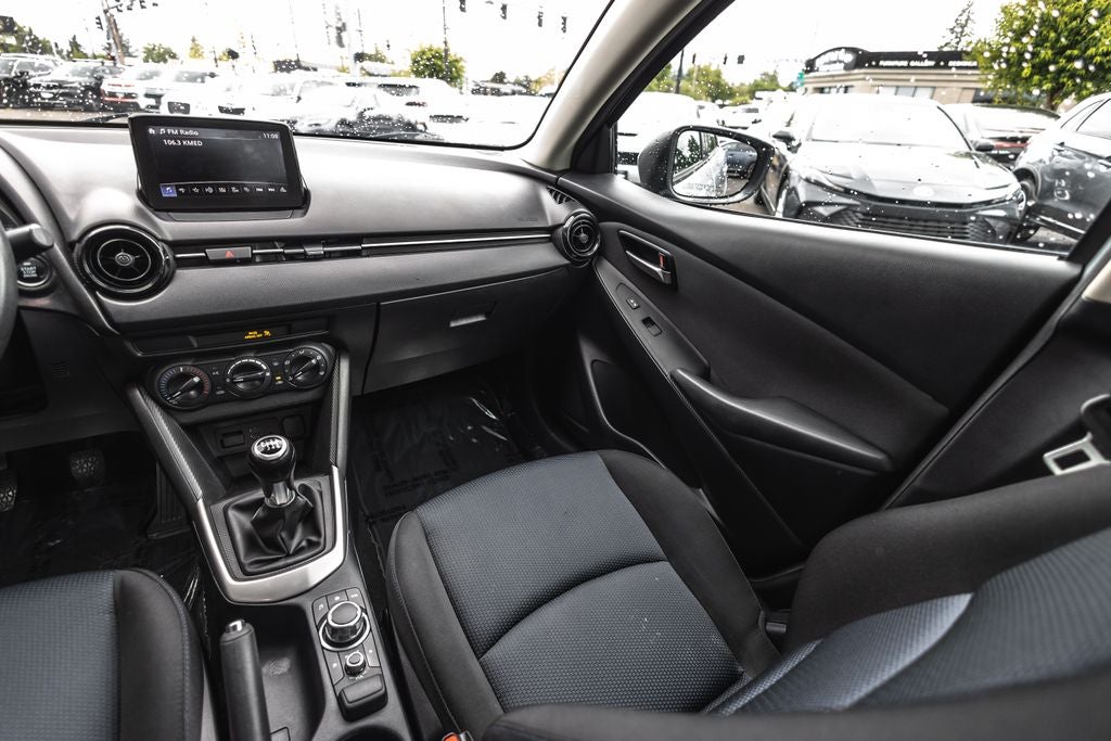 2019 Toyota Yaris L