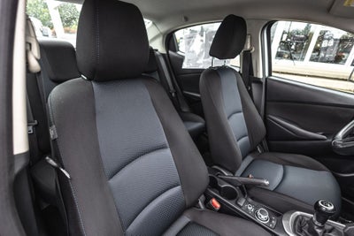 2019 Toyota Yaris L