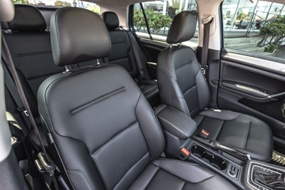 2016 Volkswagen Golf TSI SE 4-Door