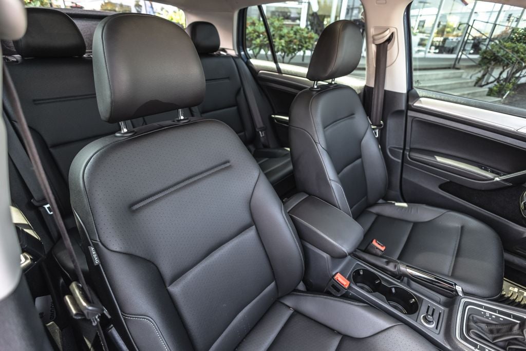 2016 Volkswagen Golf TSI SE 4-Door