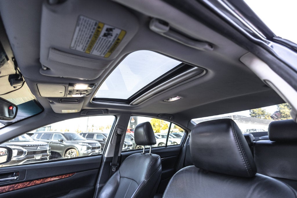 2011 Subaru Legacy 3.6R Limited