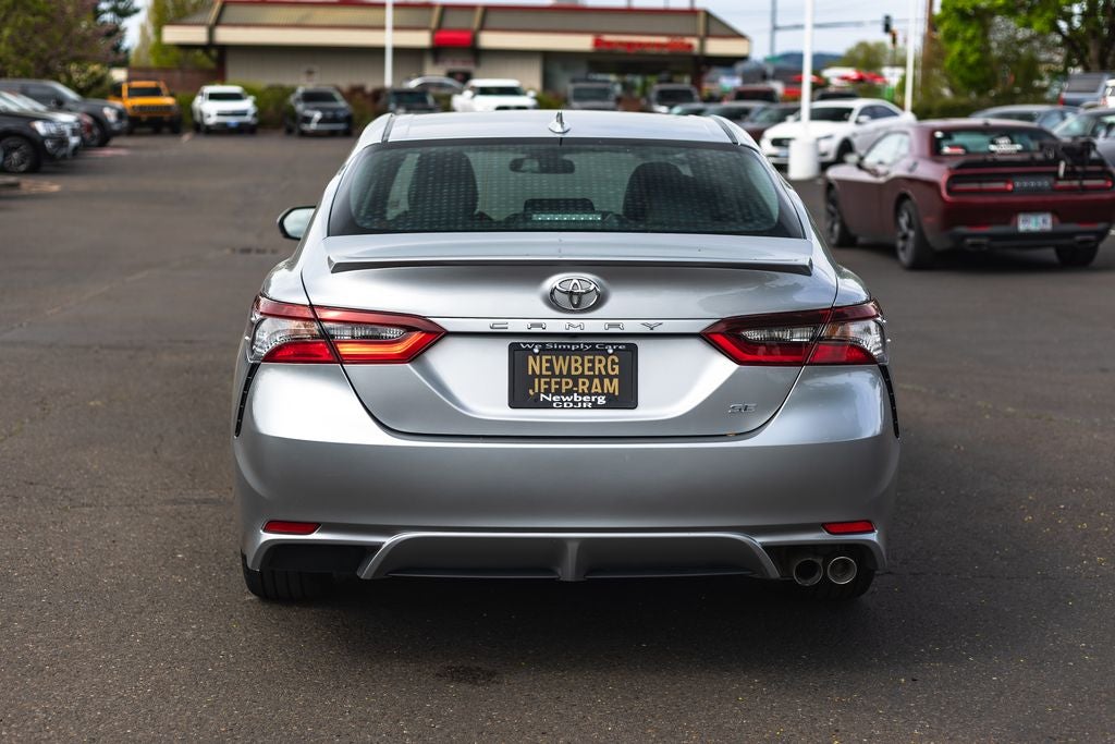 2024 Toyota Camry SE