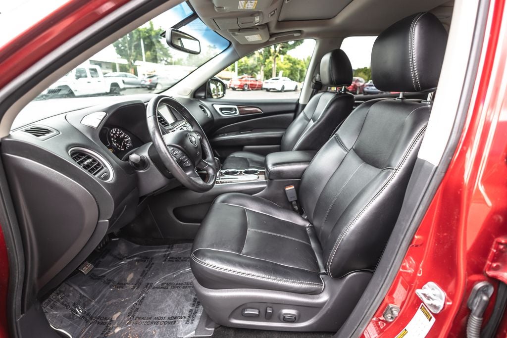 2015 Nissan Pathfinder SL