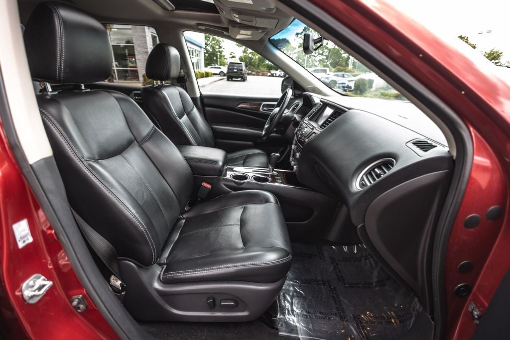 2015 Nissan Pathfinder SL