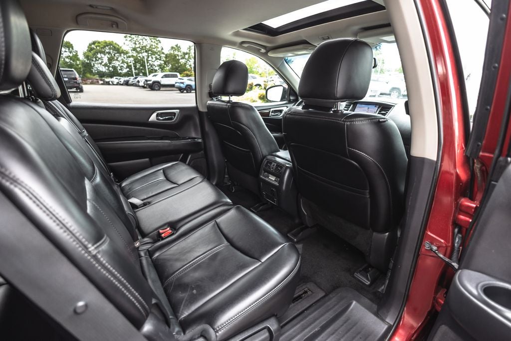 2015 Nissan Pathfinder SL