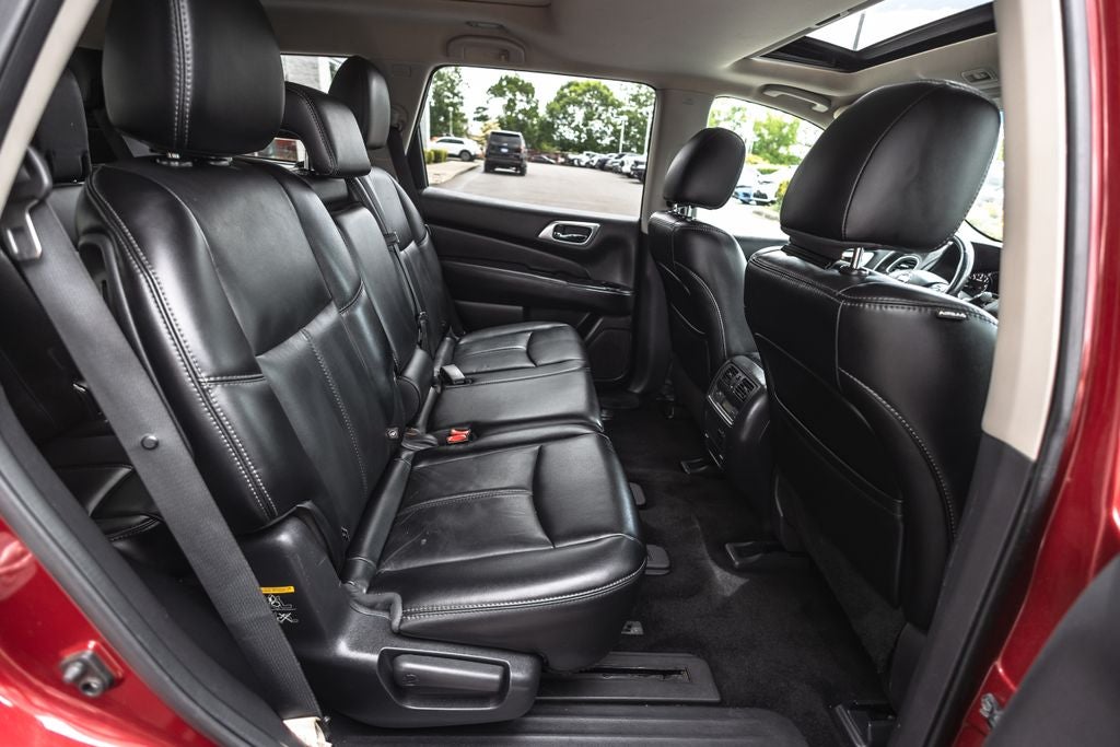 2015 Nissan Pathfinder SL