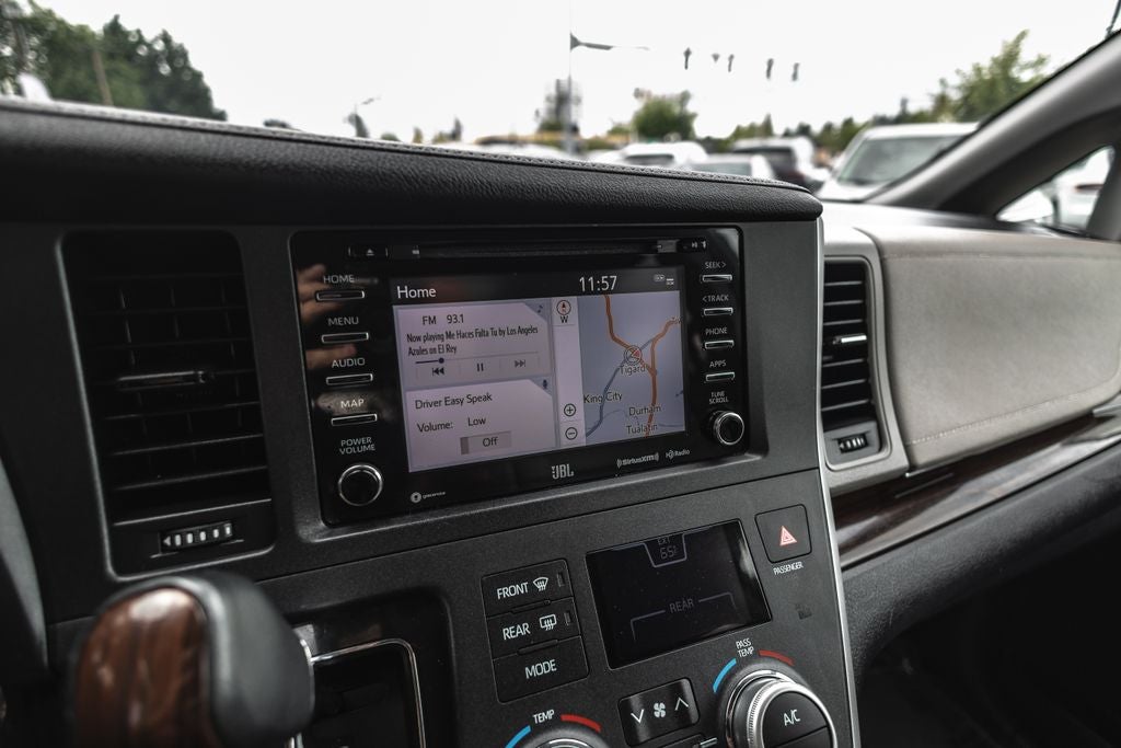 2020 Toyota Sienna Limited 7 Passenger