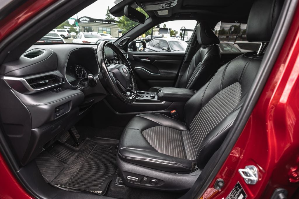 2021 Toyota Highlander XSE