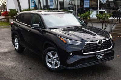 2024 Toyota Highlander LE