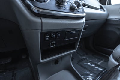 2017 Toyota Sienna XLE 8 Passenger