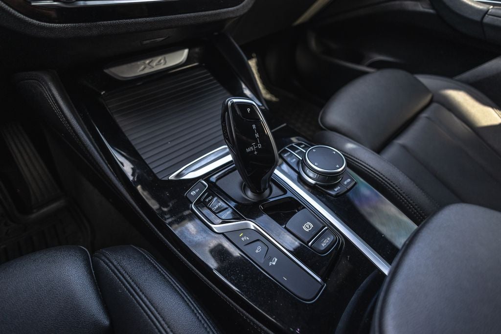 2021 BMW X4 xDrive30i