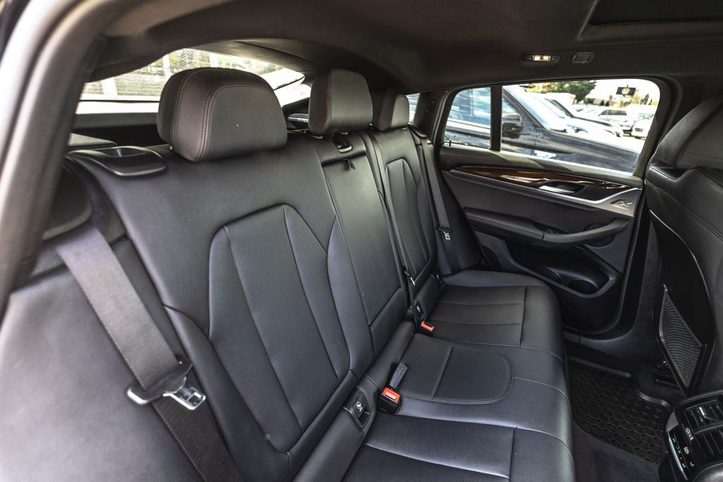 2021 BMW X4 xDrive30i