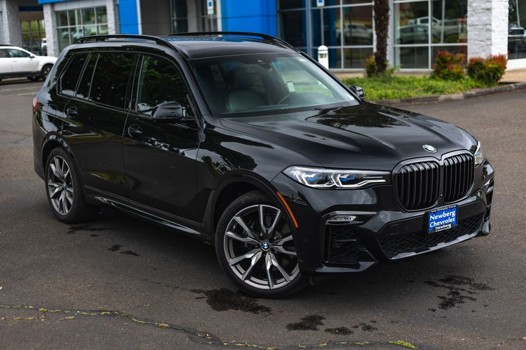 2021 BMW X7 M50i