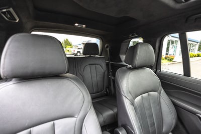 2021 BMW X7 M50i