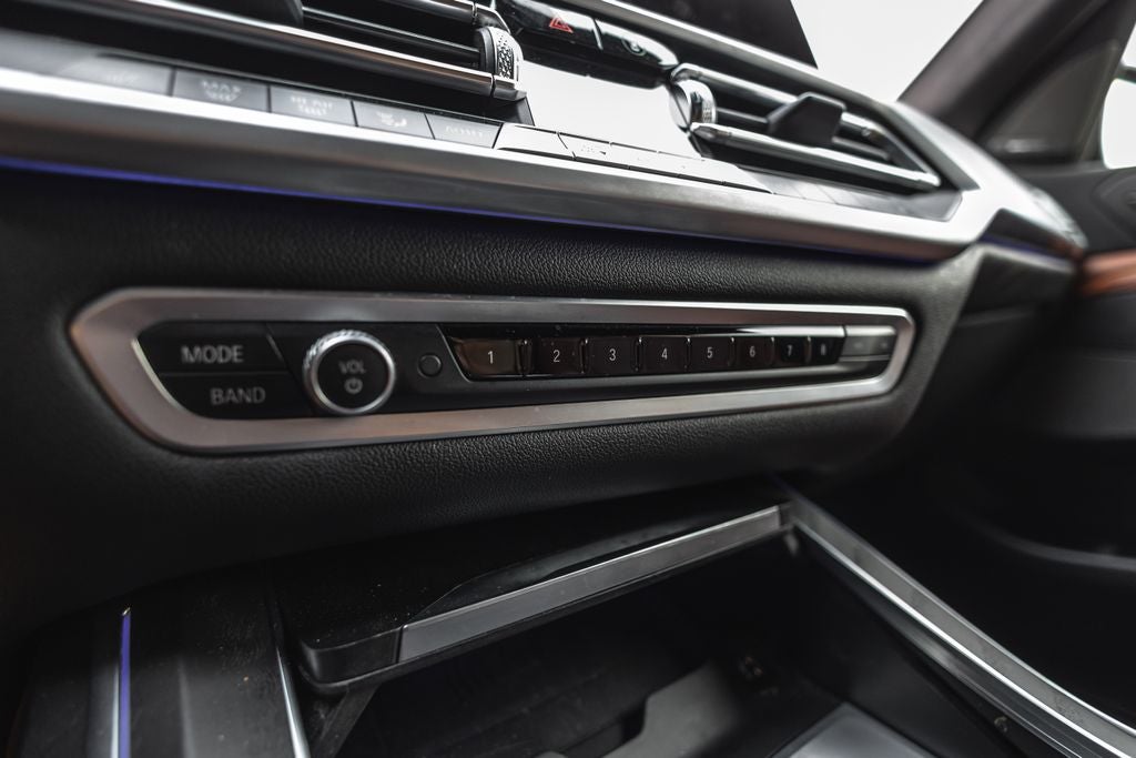 2022 BMW X7 M50i