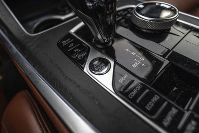 2022 BMW X7 M50i