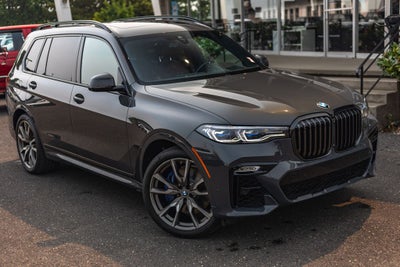 2022 BMW X7 M50i