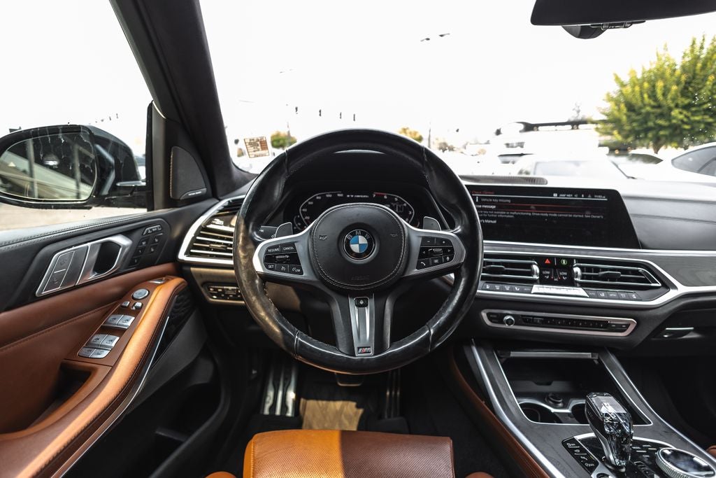 2022 BMW X7 M50i