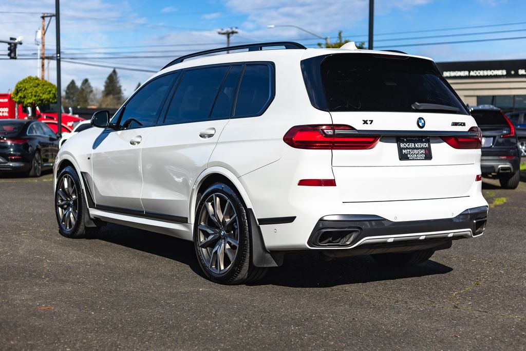 2022 BMW X7 M50i
