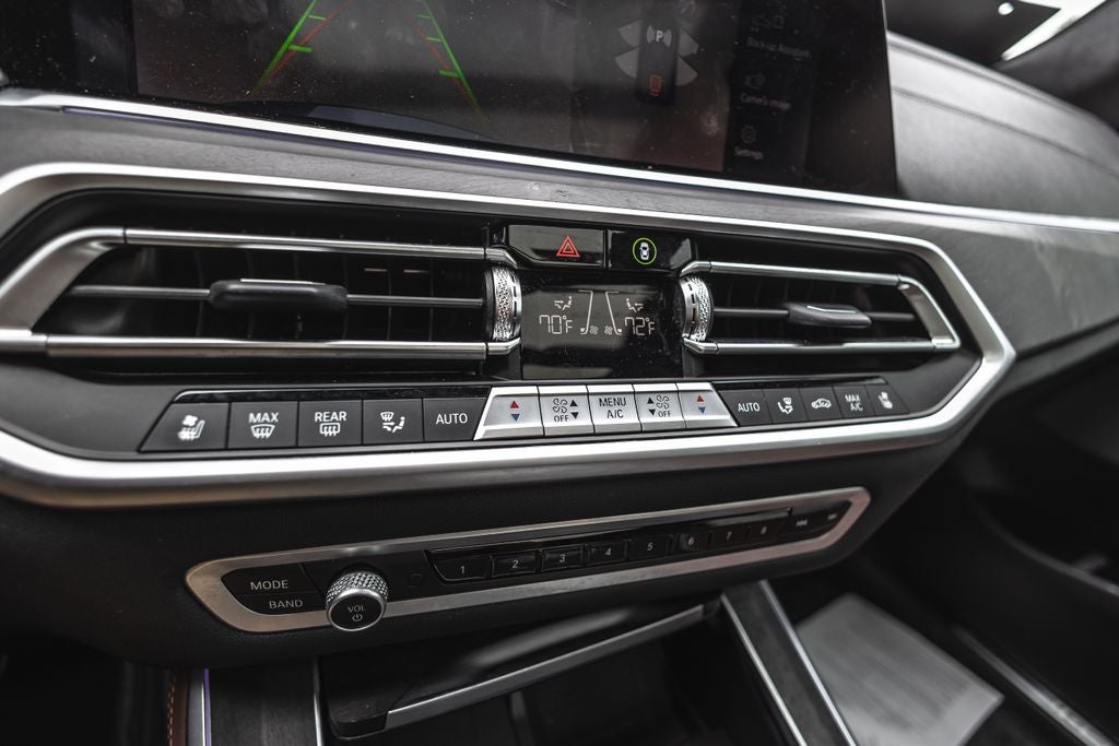2022 BMW X5 M50i