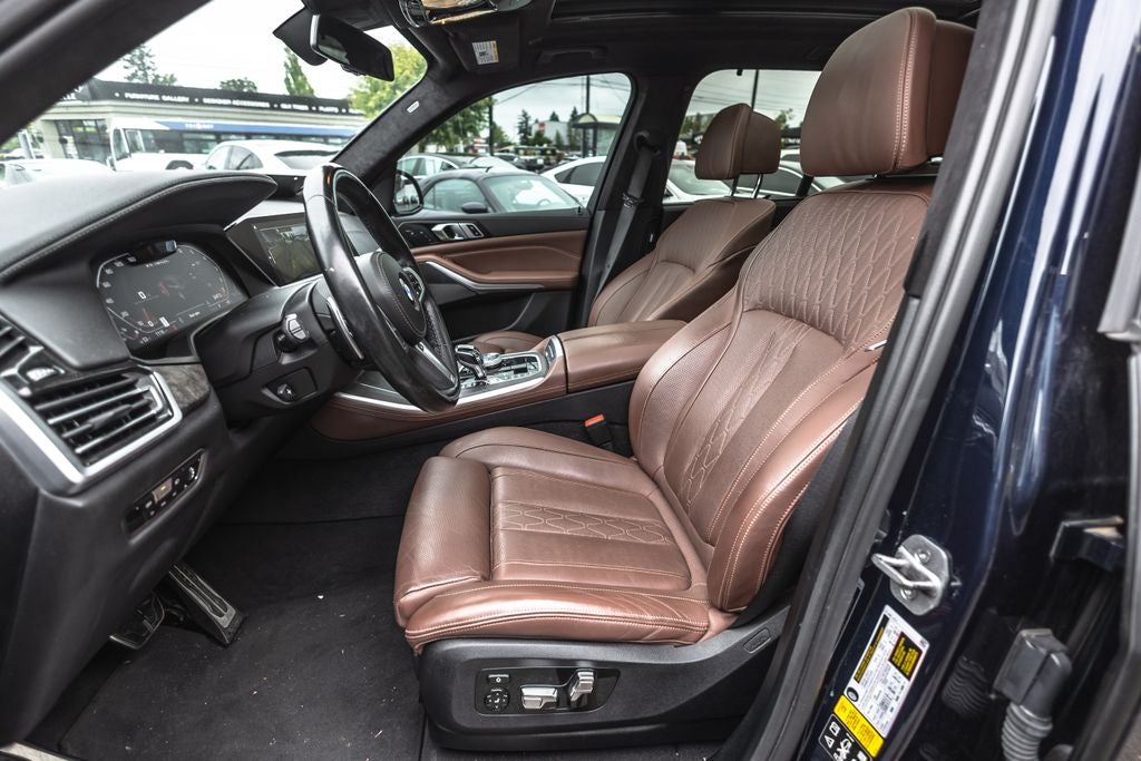 2022 BMW X5 M50i