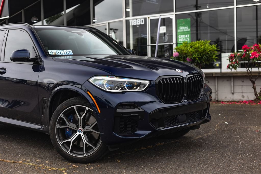 2022 BMW X5 M50i