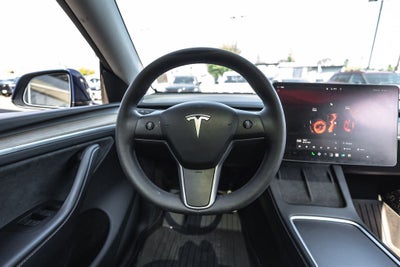 2024 Tesla Model Y Performance